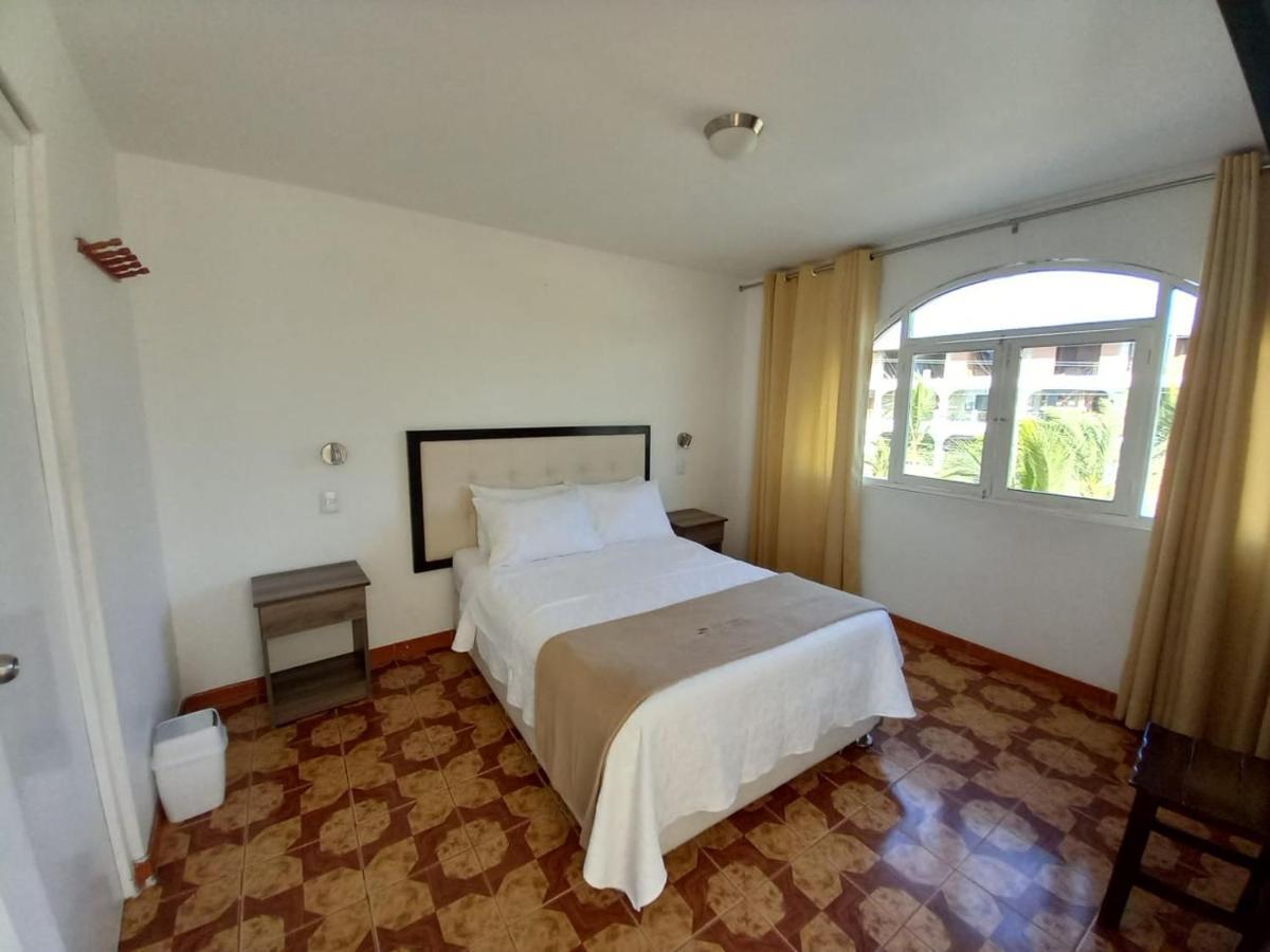 Hostal Los Frayles Паракас Экстерьер фото