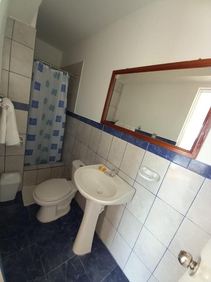 Hostal Los Frayles Паракас Экстерьер фото